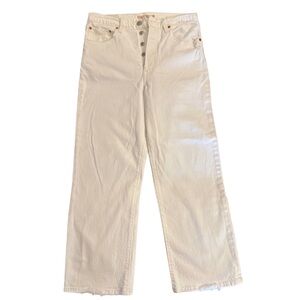 Levi’s Ribcage Straight Jean